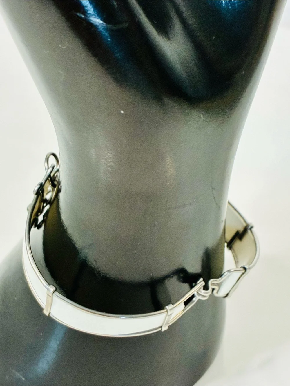 Vintage Silver-Tone Link Bracelet with Cream Resin Inlays Steampunk Lightweight